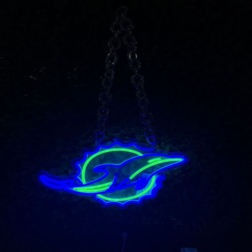 The neon sign with the NFL Miami Dolphins logo is made by neonfanscrafts. It can also meet these needs: LED signs, an LED sign, neon signs, a kind of neon sign (it's a bit odd "neon sign sign", this is a more reasonable interpretation translation), and a neon sign made of neon material.